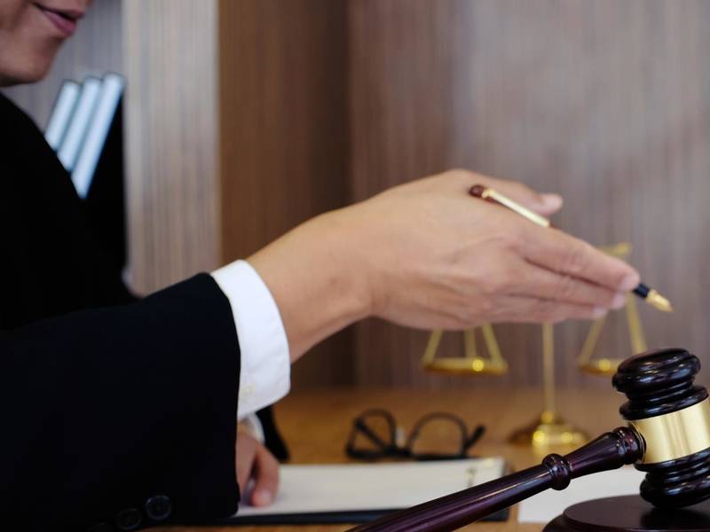 房屋買賣中出了問題，中介可以作為共同被告嗎？北京房產律師為你解答